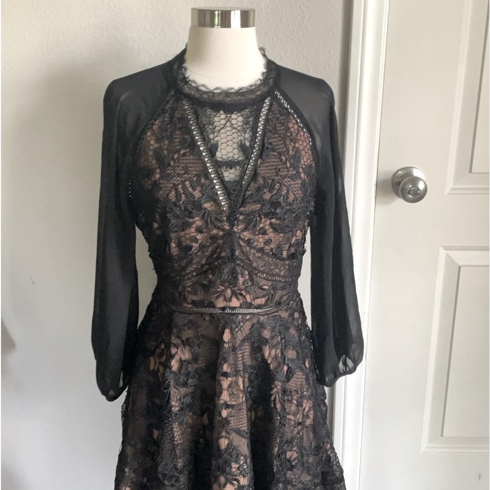 Marchesa notte Black Guipure A-line dress new with tags .